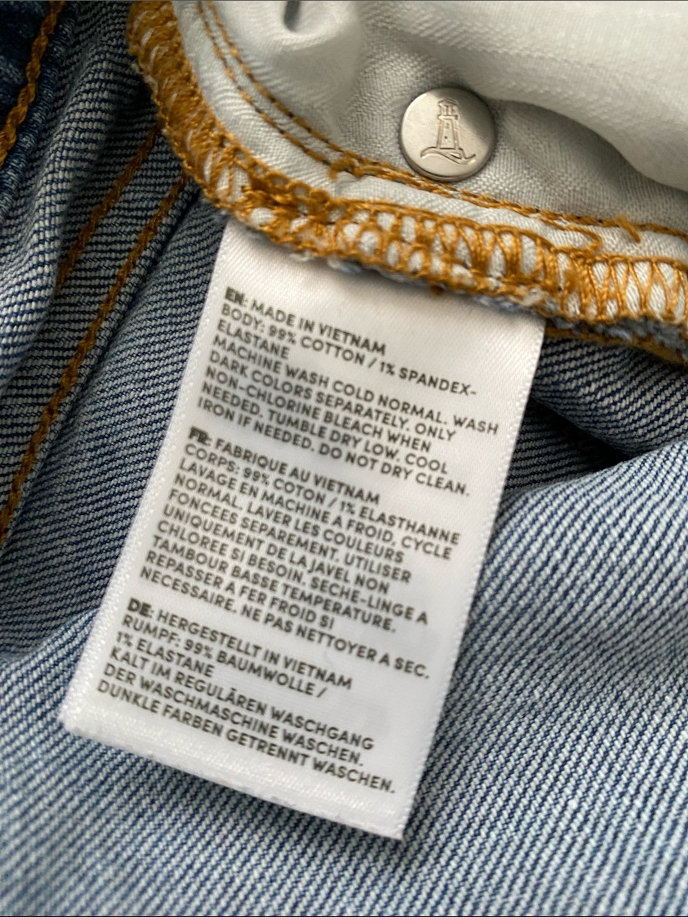 L.L. Bean Beanflex Barrel Jeans. Size 10. - Picture 5 of 11